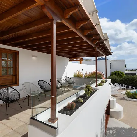 Careva 2 - Vipvipvillas *